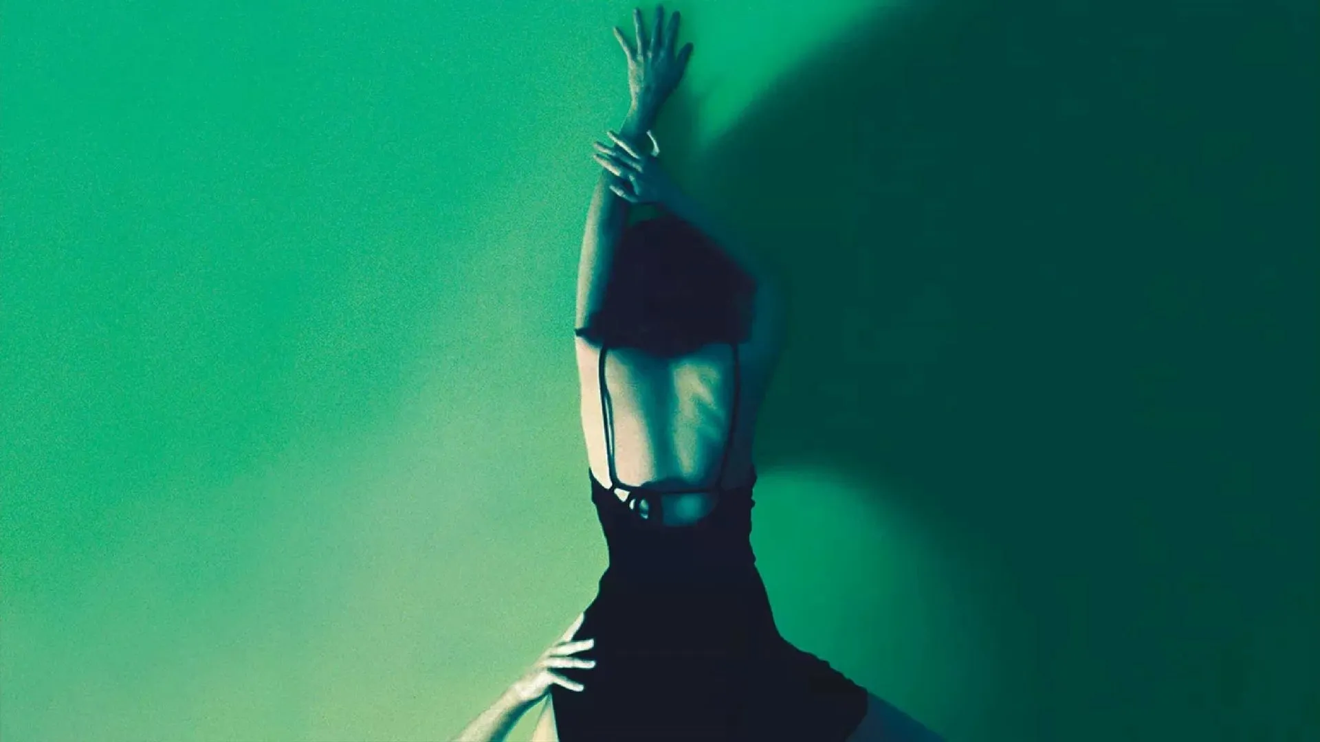 Jade (1995)