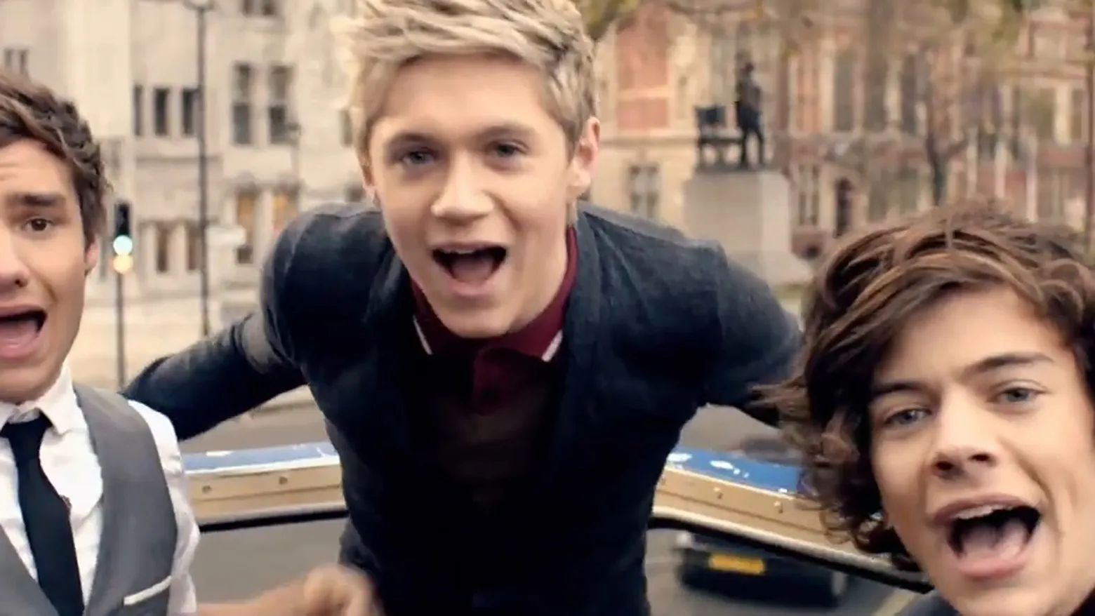 One Direction: Ruling the World