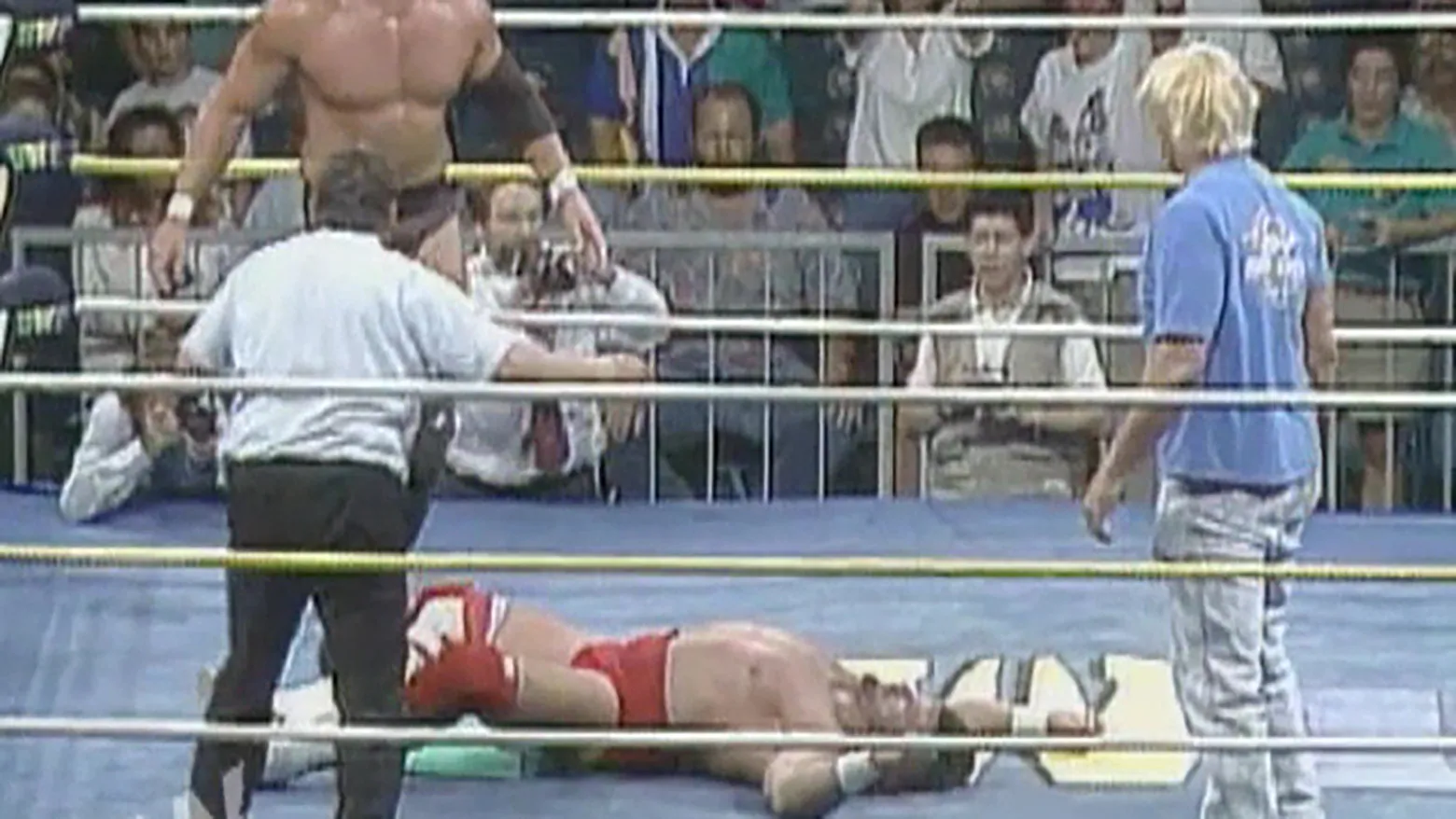Classic Wrestling: Blood, Sweat & Bruises (2017)