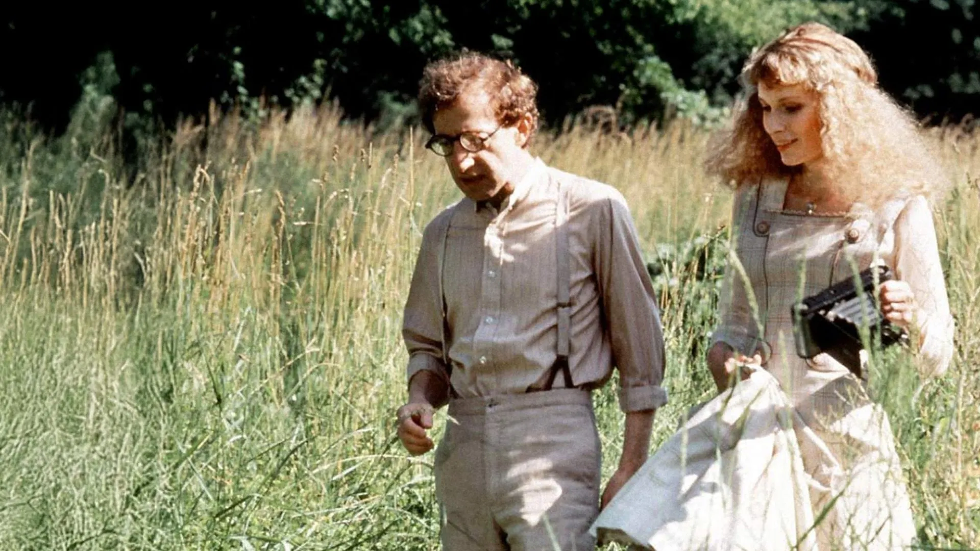 A Midsummer Nights Sex Comedy (1982)
