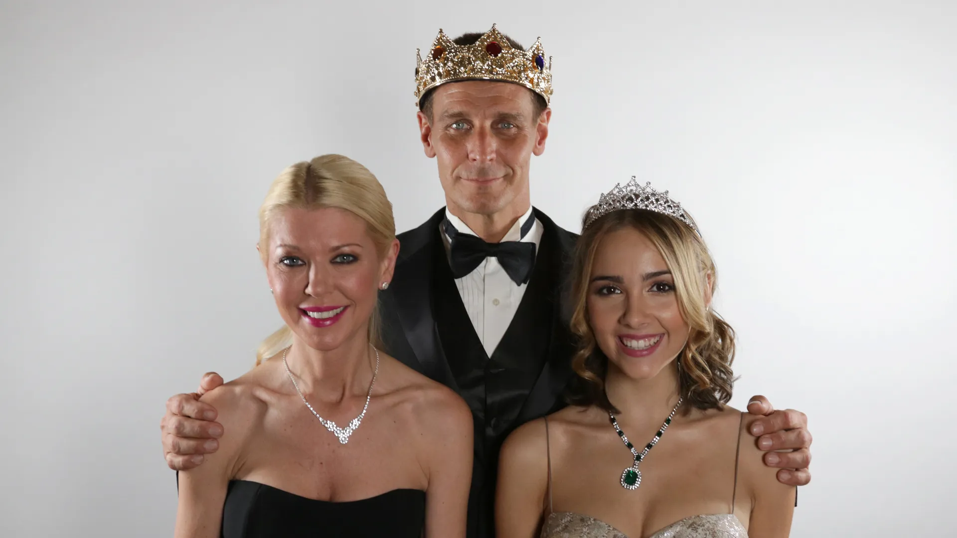 A Royal Christmas Ball