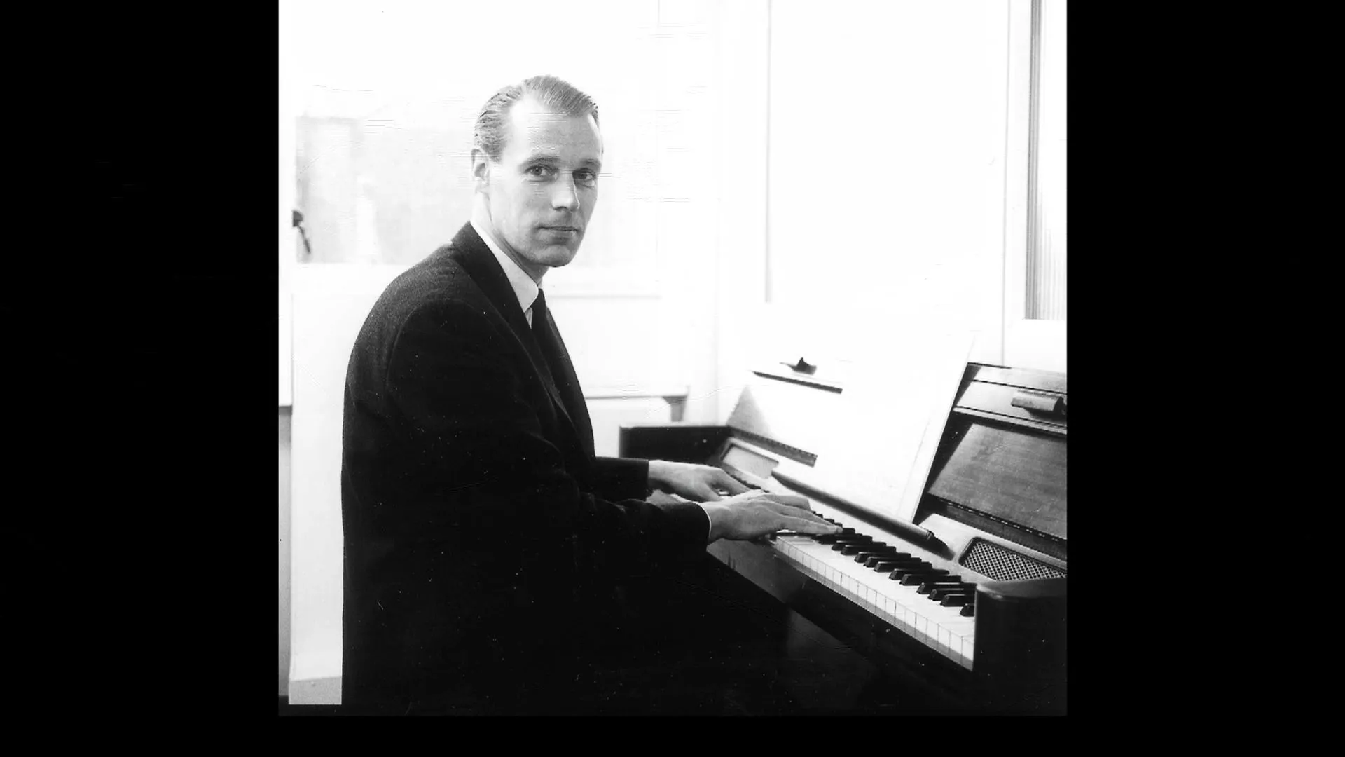 Arena: Produced by George Martin