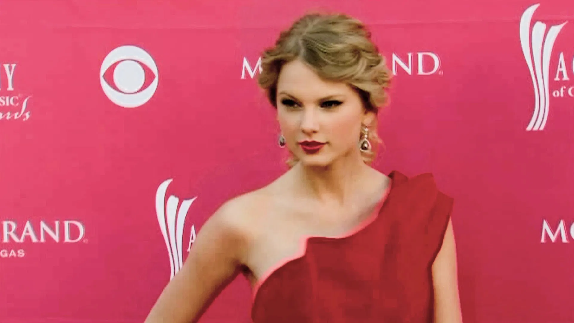 Taylor Swift: Just for You