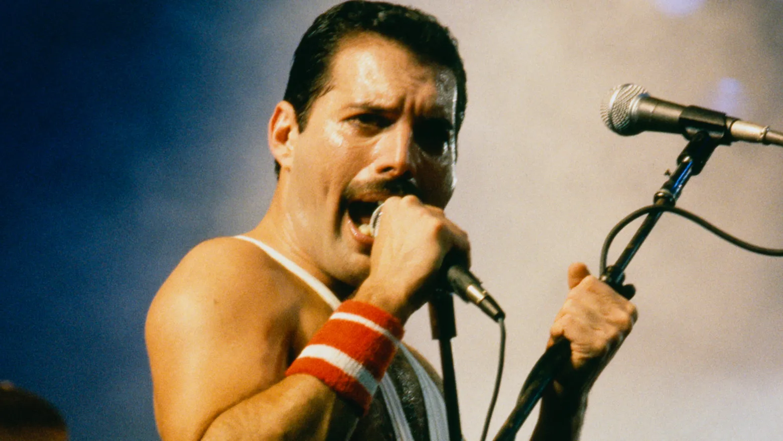 Freddie Mercury: The Ultimate Showman