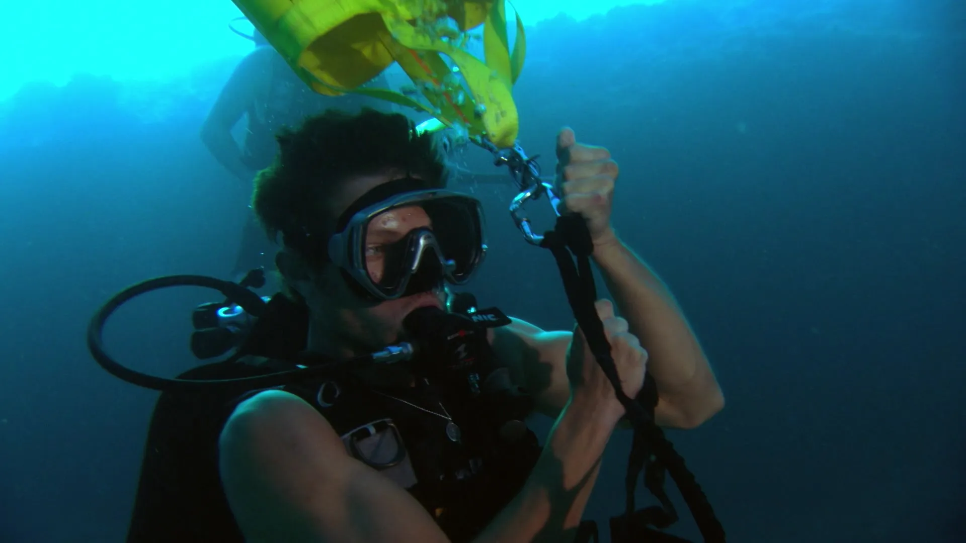 Into the Blue 2: The Reef