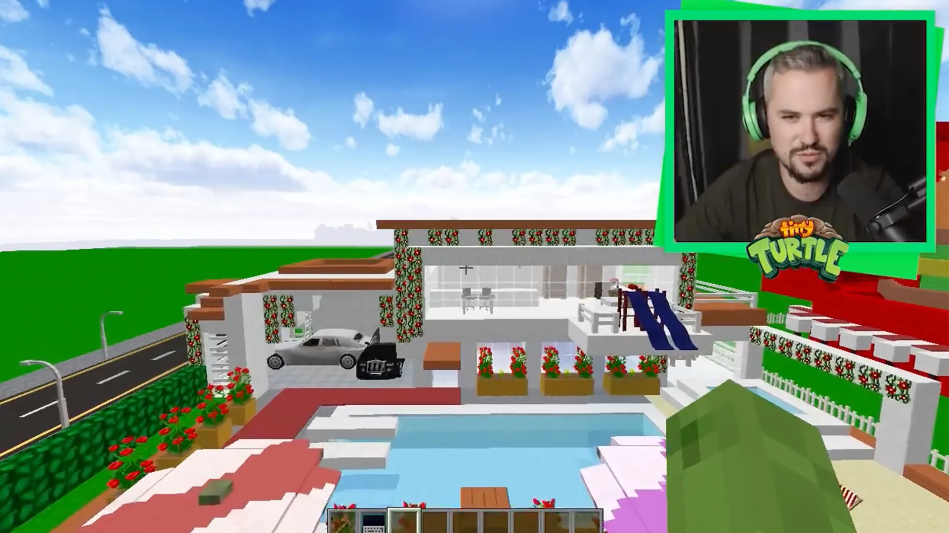 Noob House vs. Pro House Challenge!
