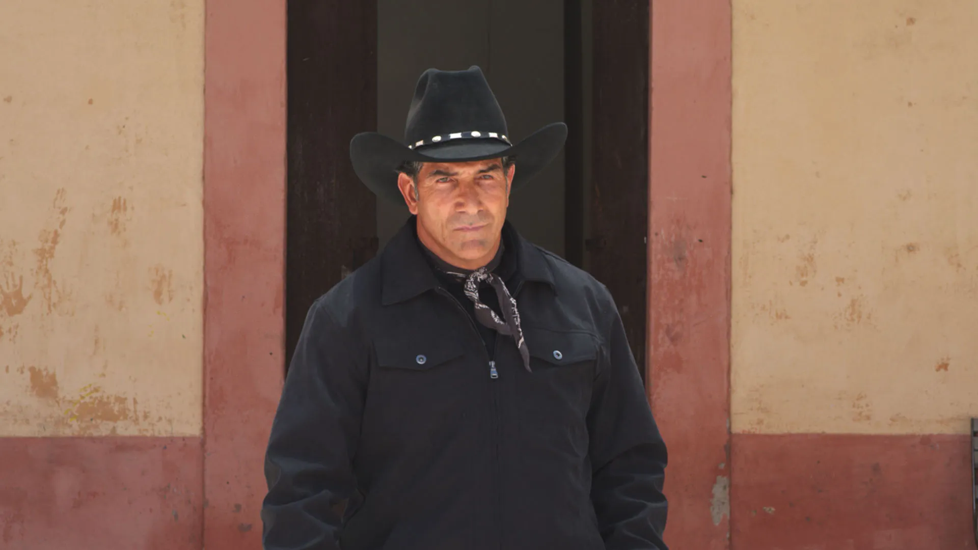 El hombre de negro 2