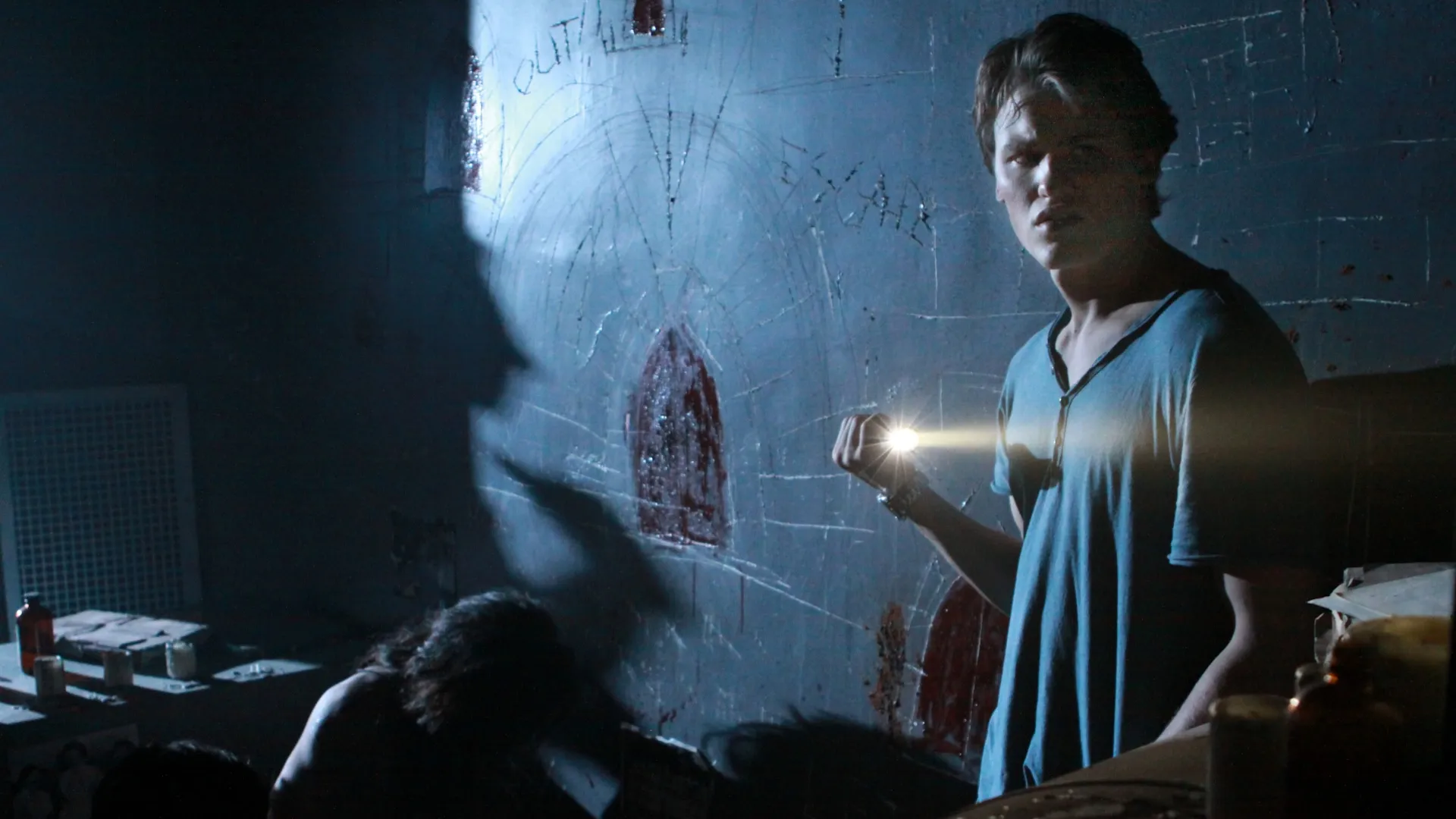 Grave Encounters 2