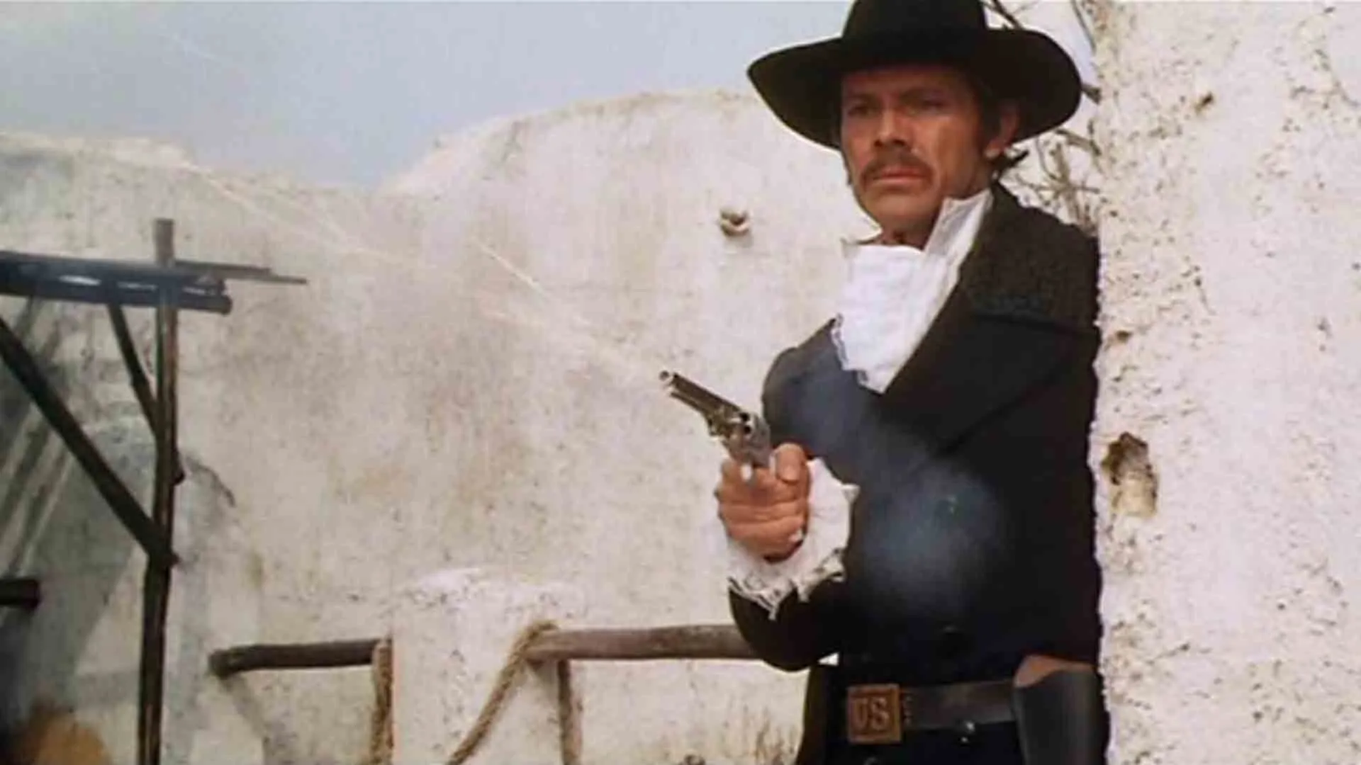Django desafia Sartana
