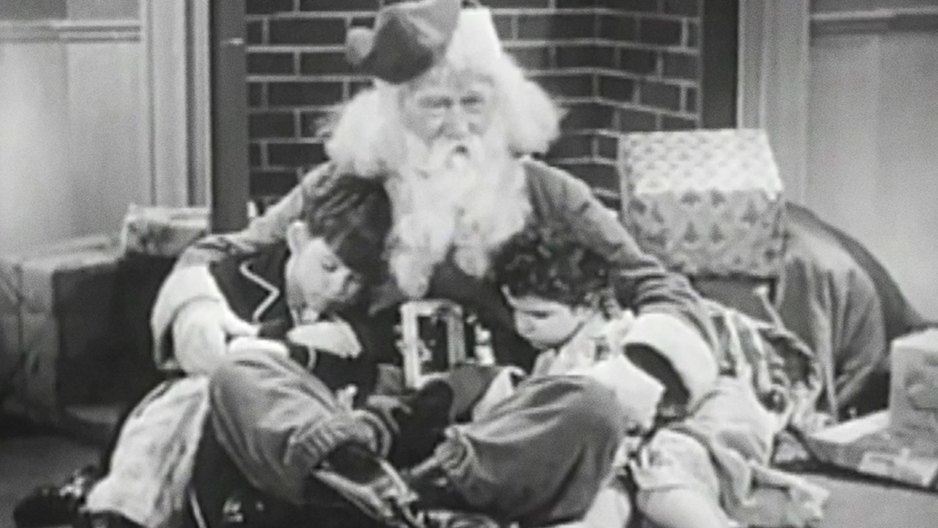 RiffTrax Short: Christmas Toyshop
