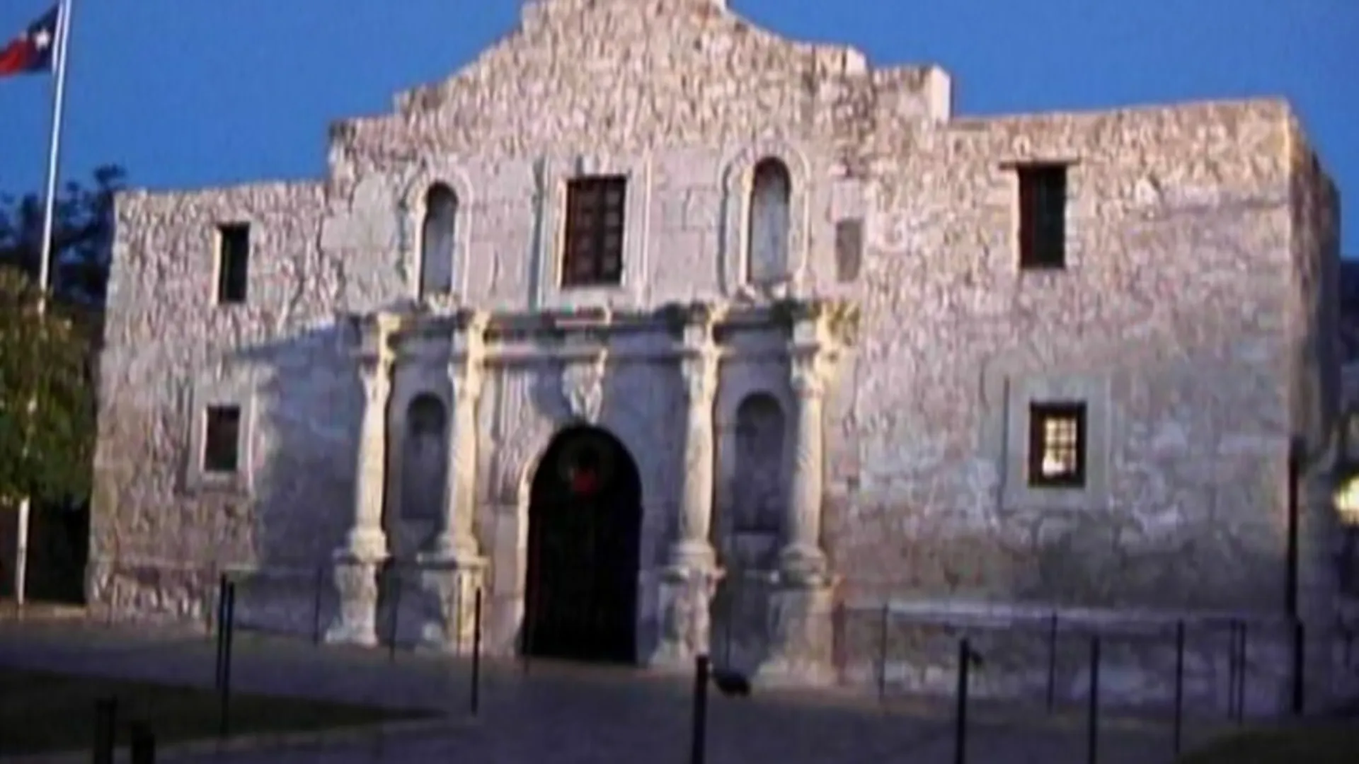 The Alamo: A True Story of Courage