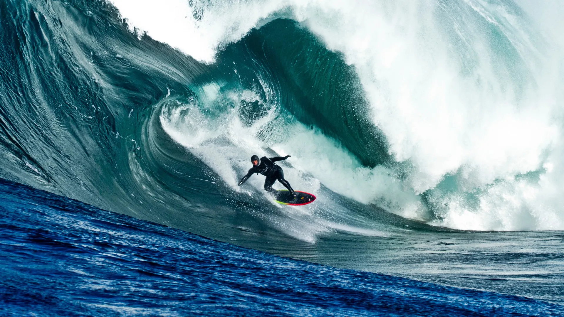 Surfistas en la tormenta