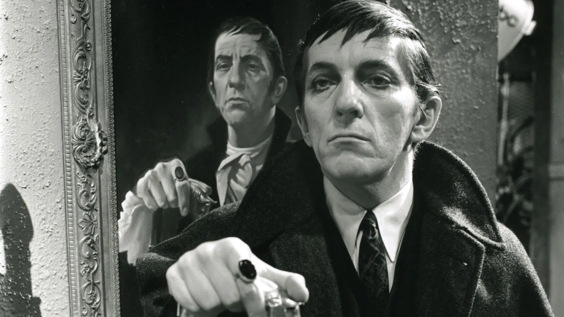 Dark Shadows: The Vampire Curse