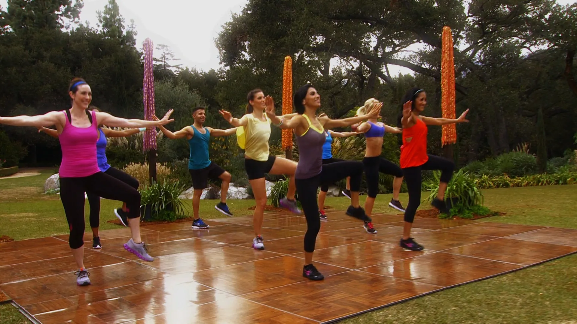 Doonya the Bollywood Dance Workout: Cardio Dance & Conditioning
