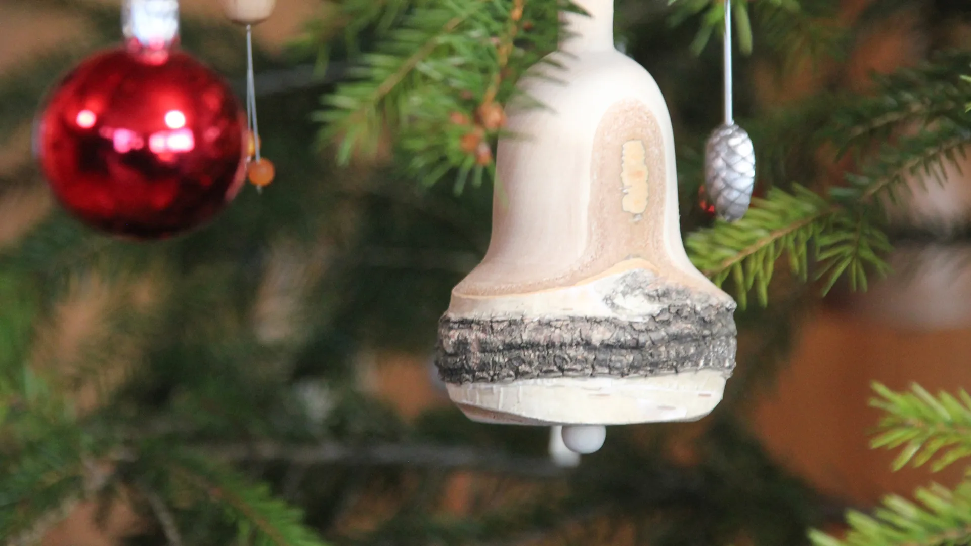 Christmas Tree - Tradition and History