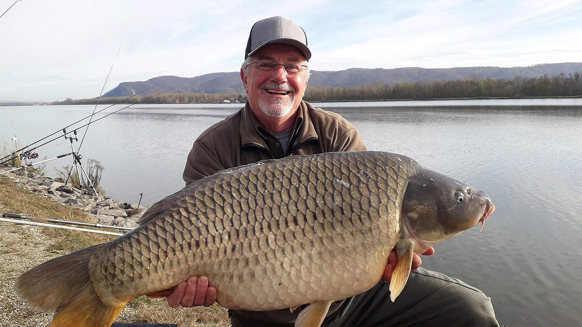 Herbstkarpfen - die Herausforderung am Donaustrom