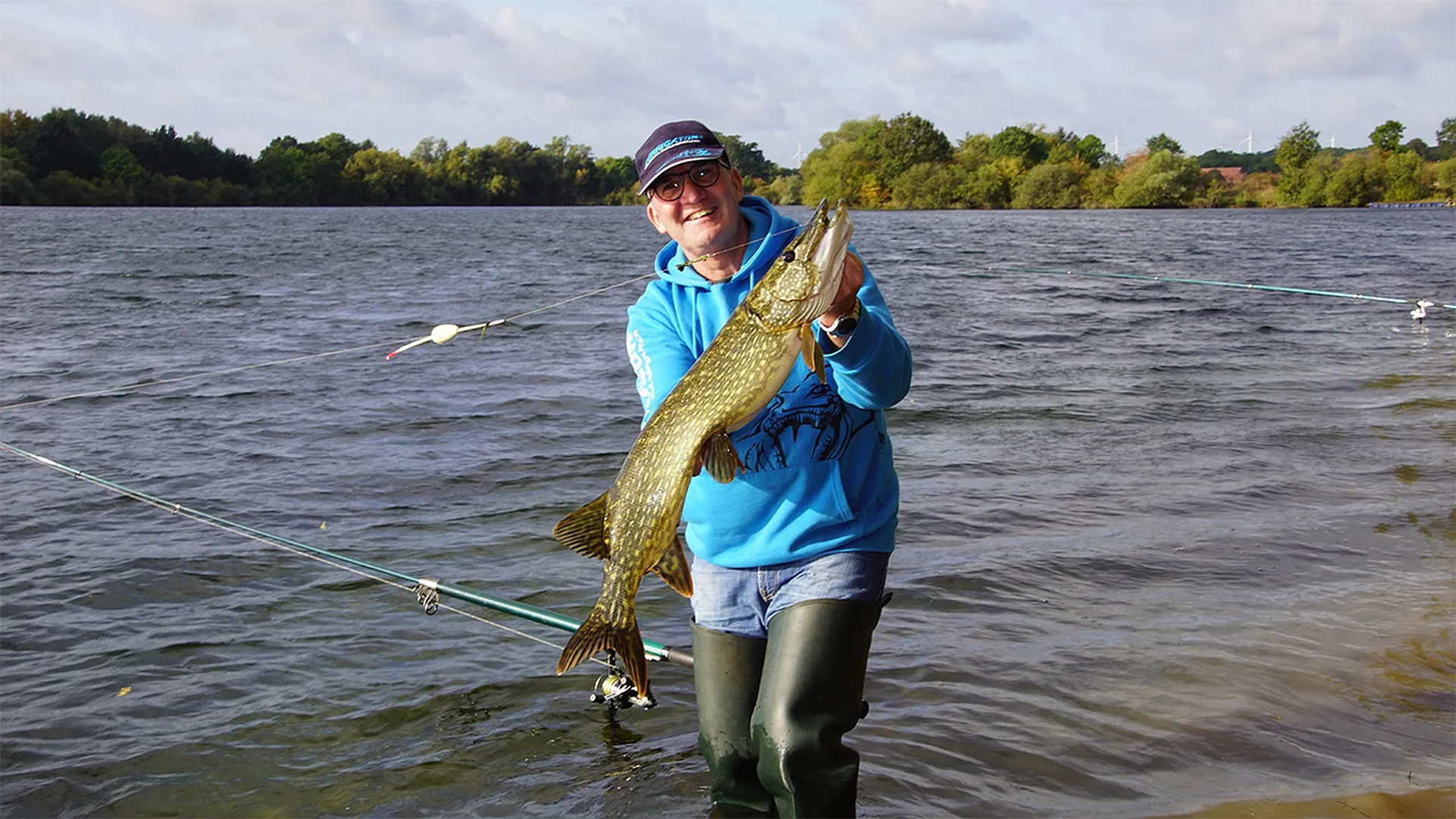 Stellfischangeln am See - Mit Köderfisch auf Hecht