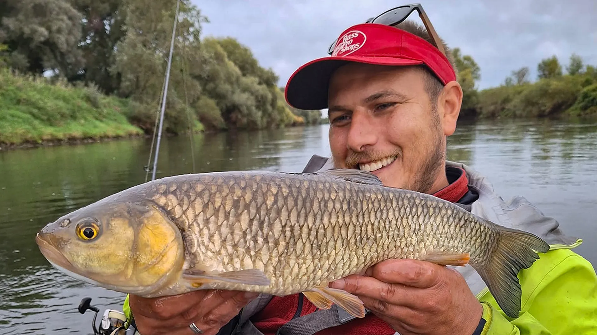 Rapfen und Döbel vom Belly Boat