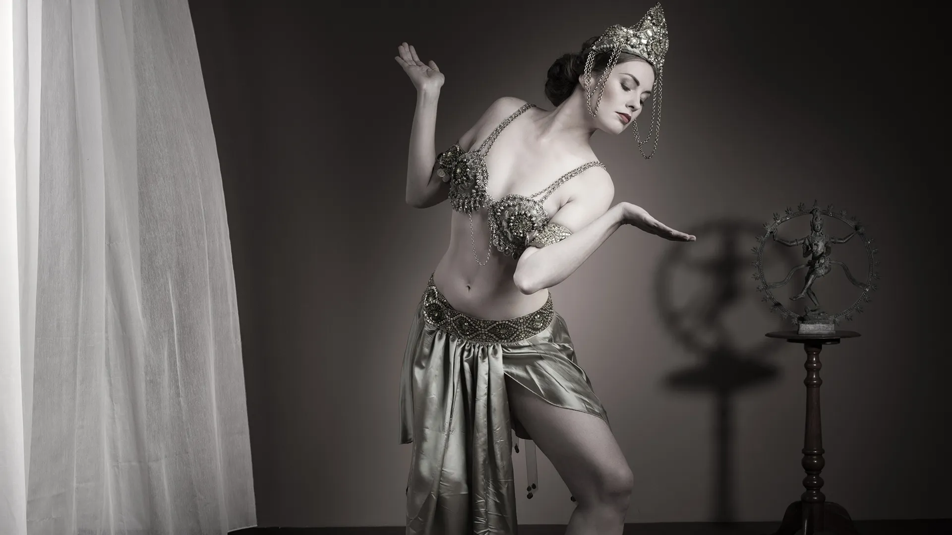 Mata Hari The Naked Spy
