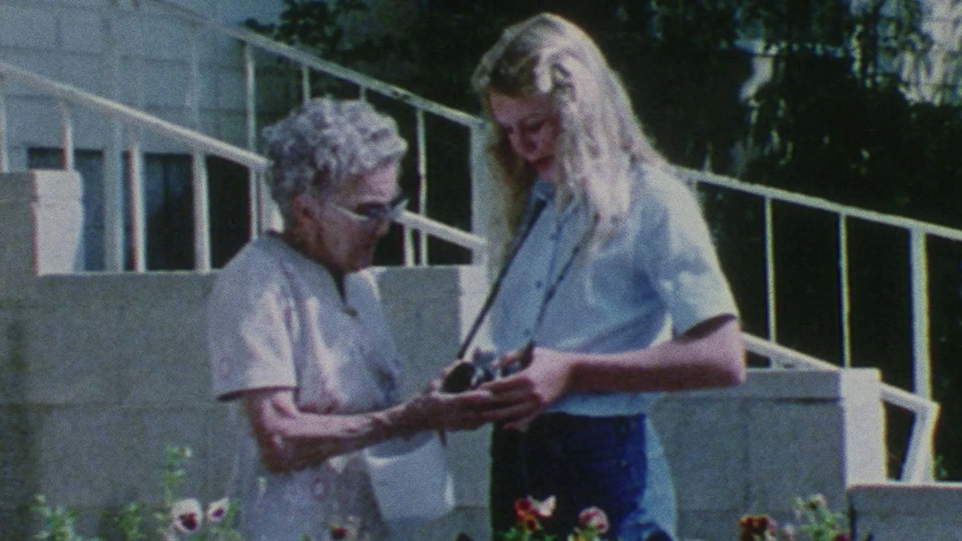 RiffTrax Shorts: How to be a Friend