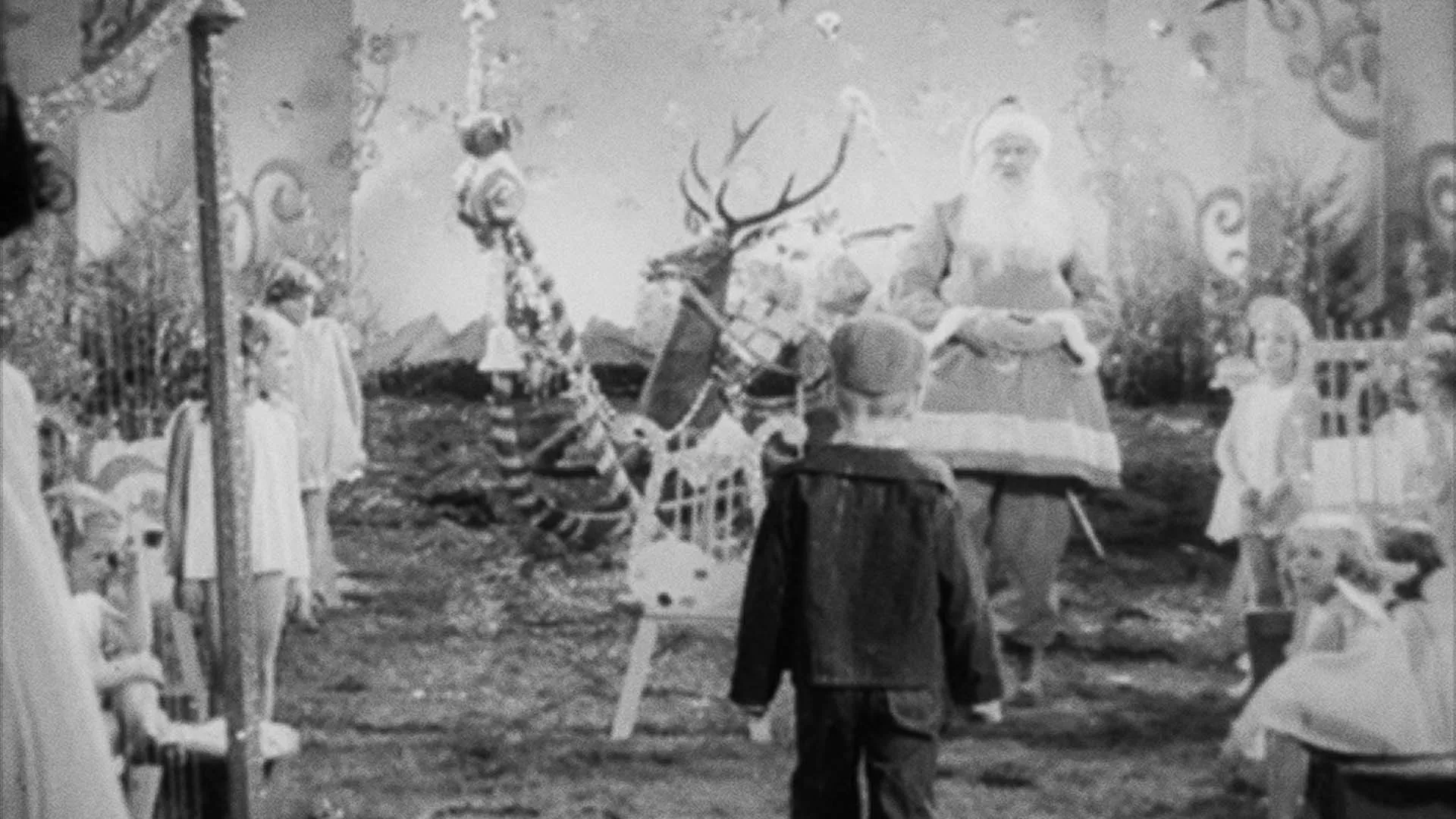 RiffTrax Shorts: A Song for Santa