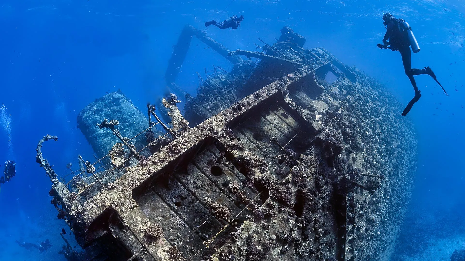 Shipwreck Robberies
