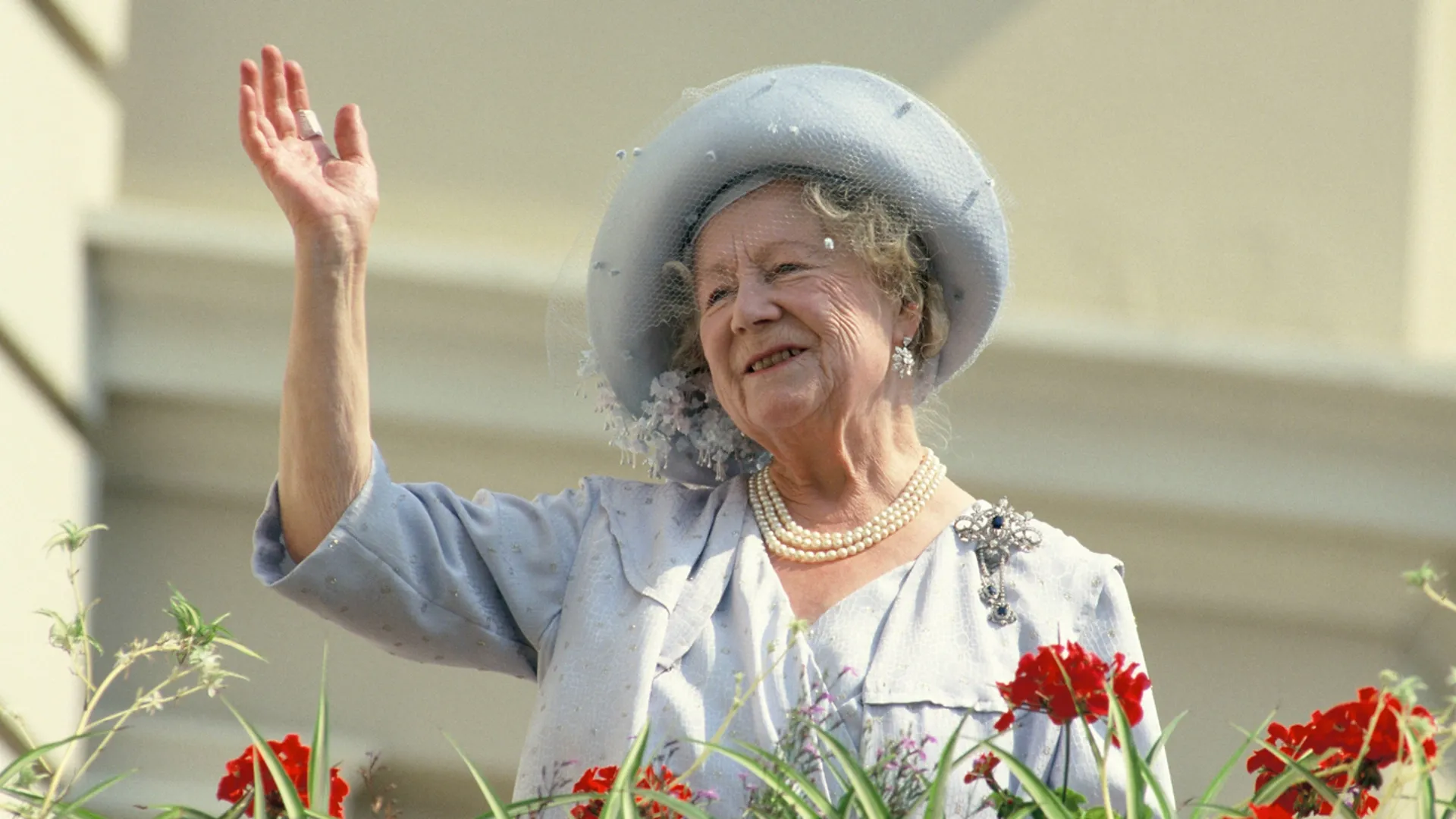 A Century of the Queen Mother: 100 Years in 100 Minutes