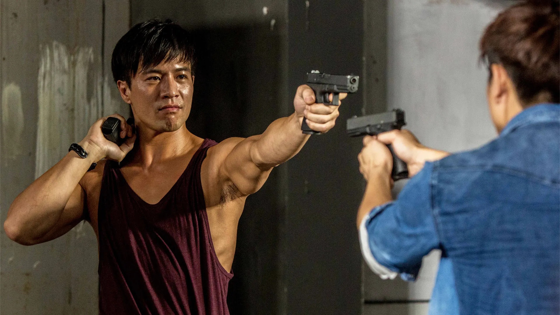 Undercover Punch & Gun