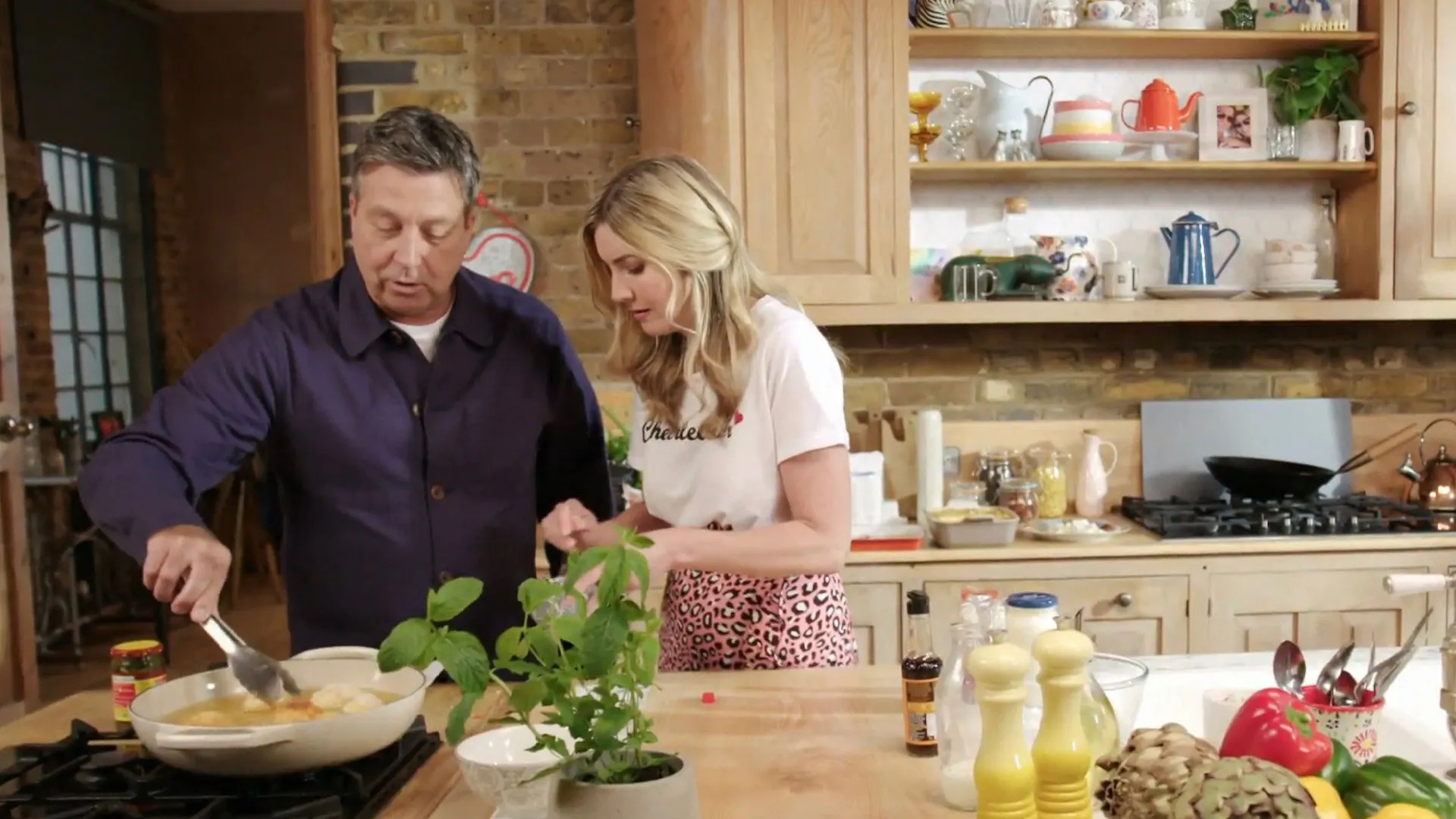 John and Lisa's Weekend Kitchen