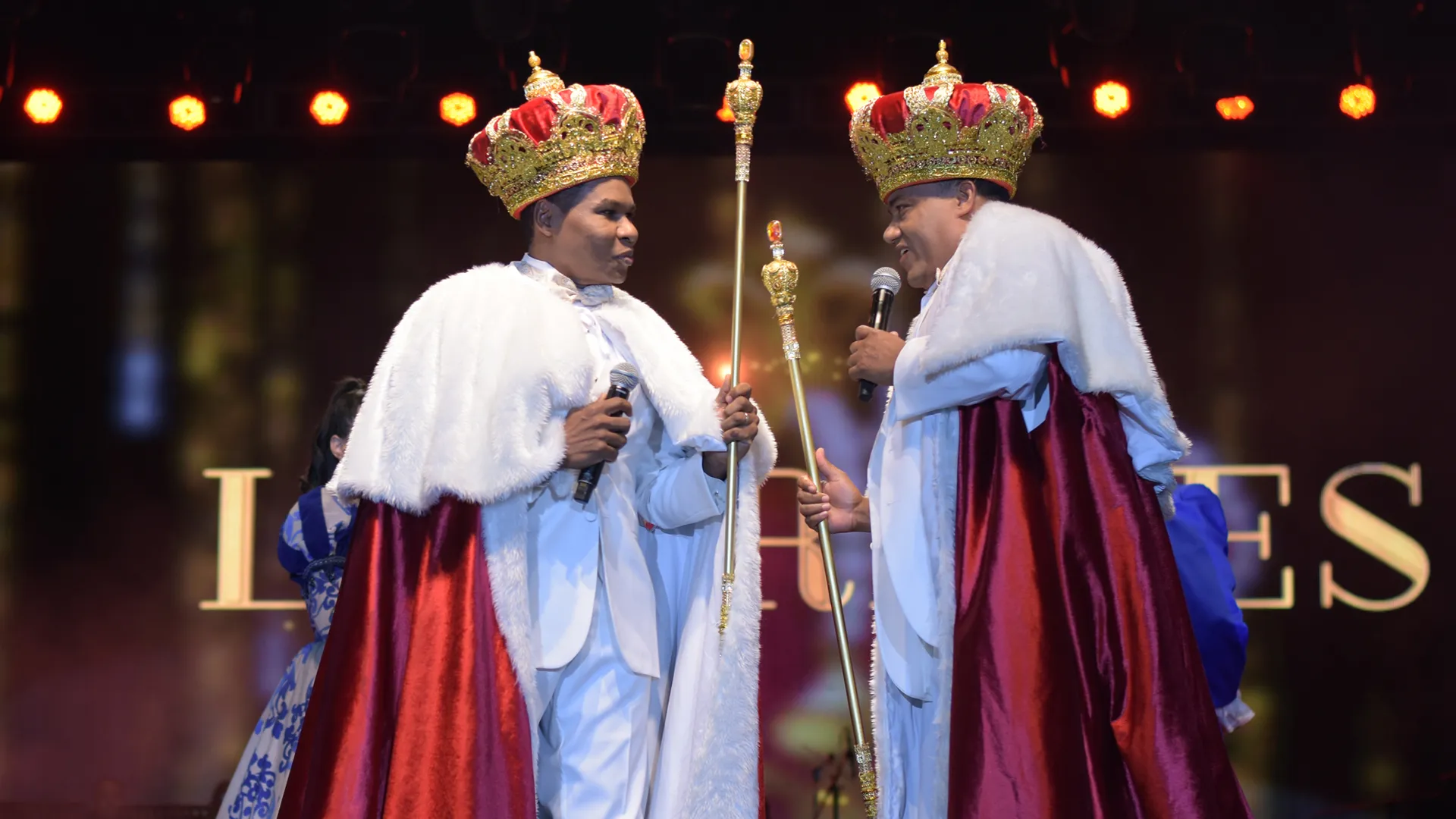 Los reyes pal palacio