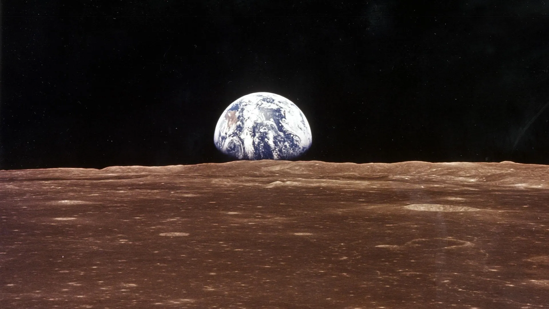 La batalla por la Luna: 1957-1969, del Sputnik al Apolo