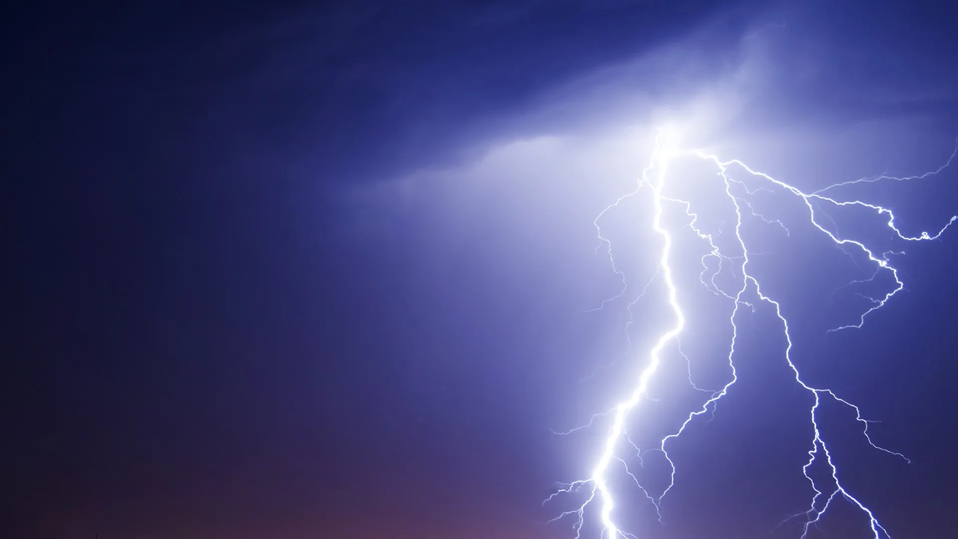 The Weather: the Race to the Forecast