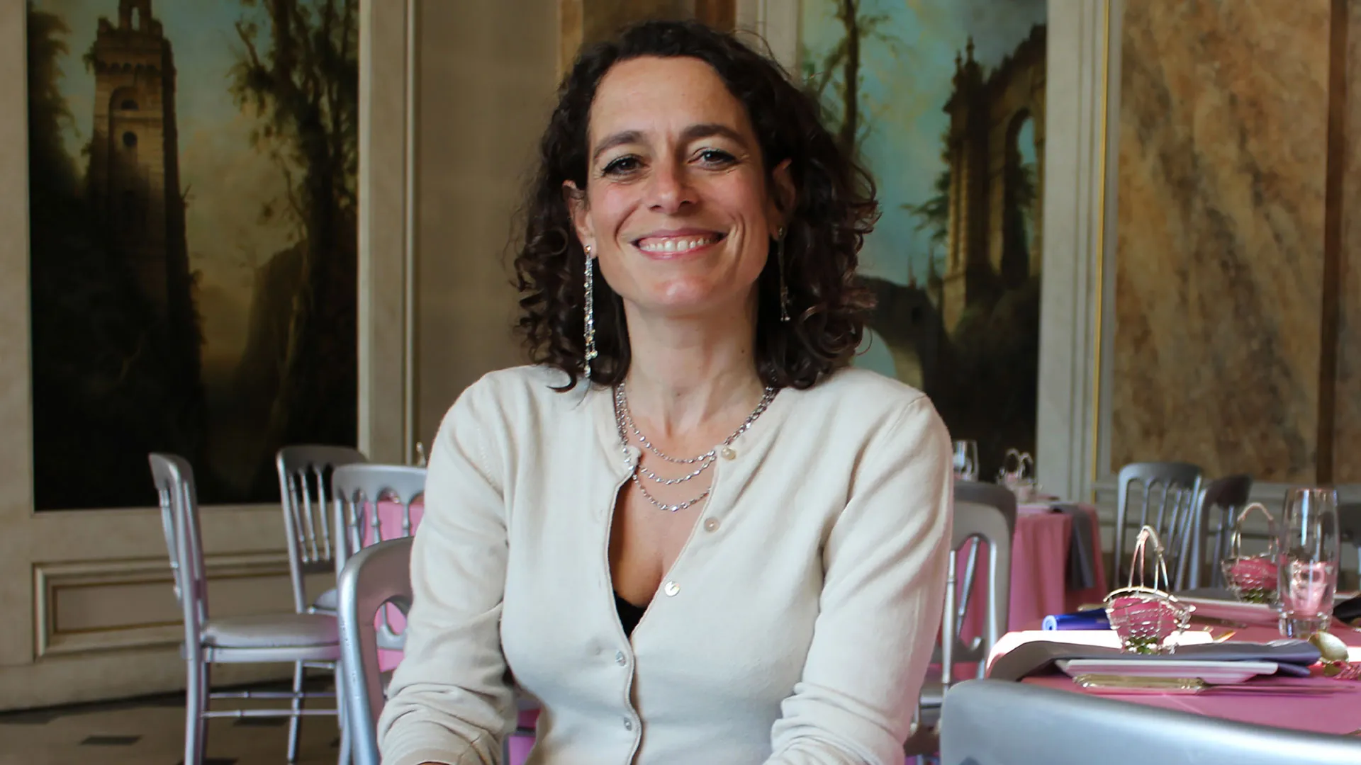 Alex Polizzi: The Fixer