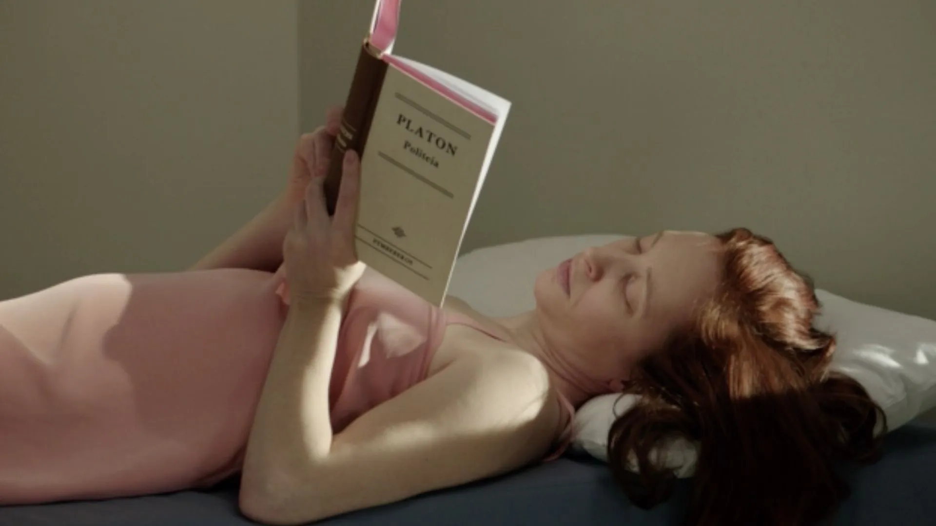 Shirley: Visions of Reality