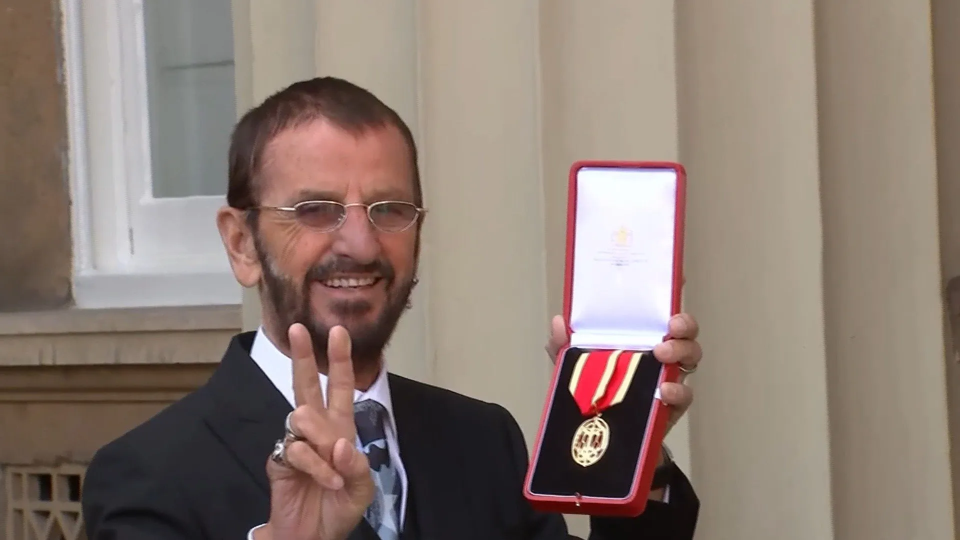 Ringo Starr: One Of Them