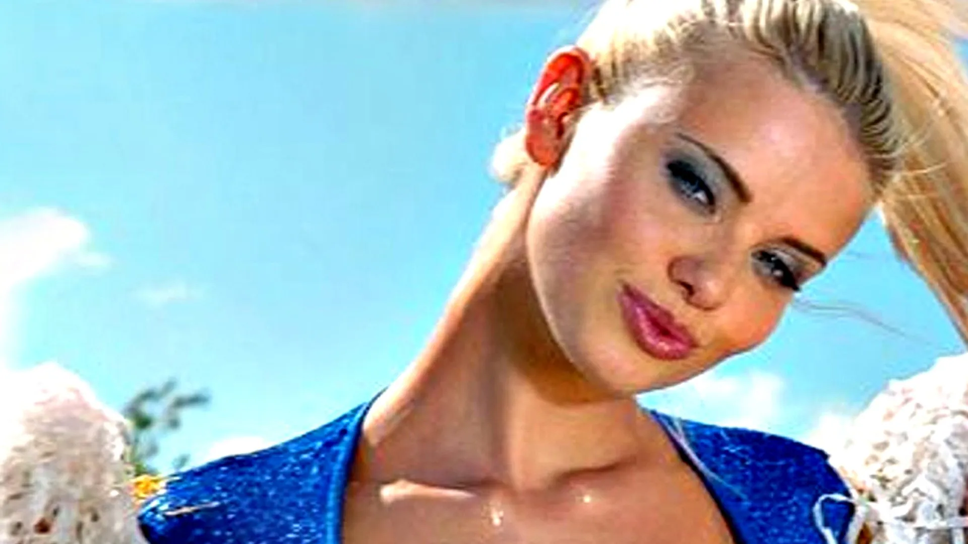Busty Coeds vs Luusty Cheerleaders