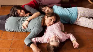 Rara - Una strana famiglia