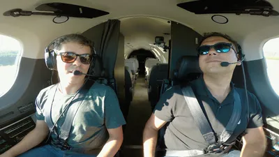 Aero, Por Trás da Aviação