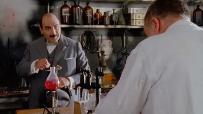 Agatha Christie: Poirot ES